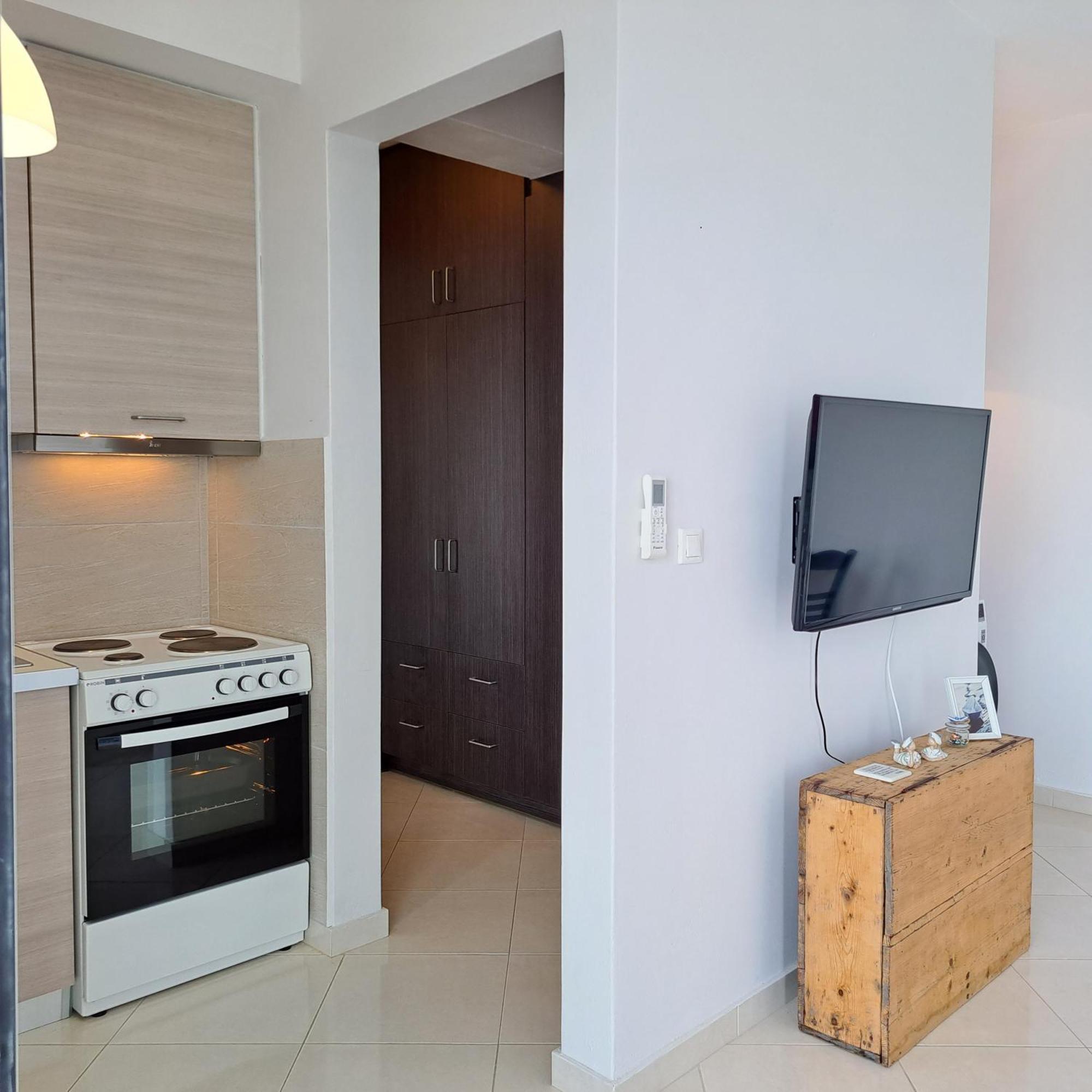 Appartement Ithaca à Perdika  Extérieur photo